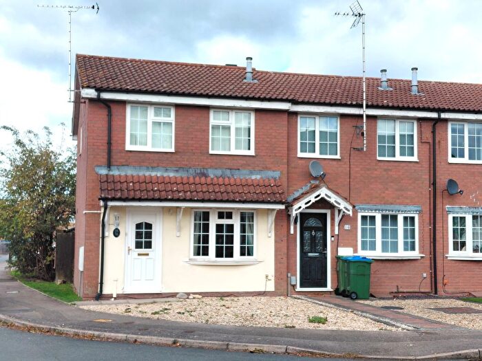 3 Bedroom End Terrace House For Sale In Crocus Drive, Aylesbury, HP21