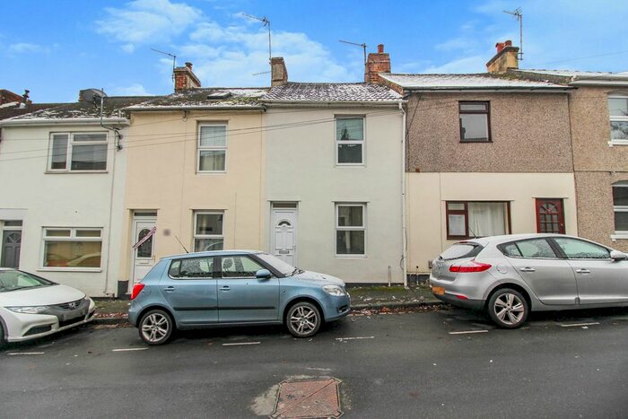 2 Bedroom Terraced House To Rent In Stanley Street, Old Town, Swindon, SN1