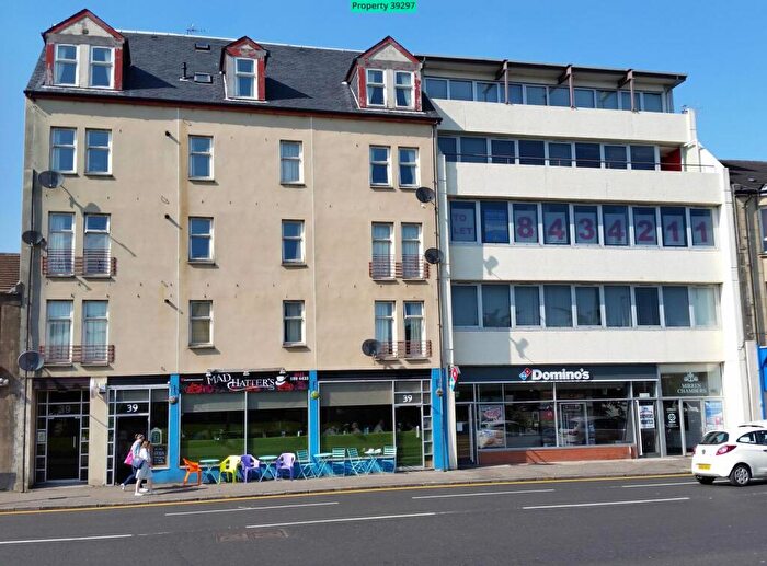 2 Bedroom Flat To Rent In Gauze Street, Paisley, PA1