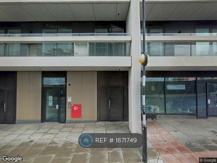 2 Bedroom Semi-Detached House To Rent In Elm Friars Walk, London, NW1