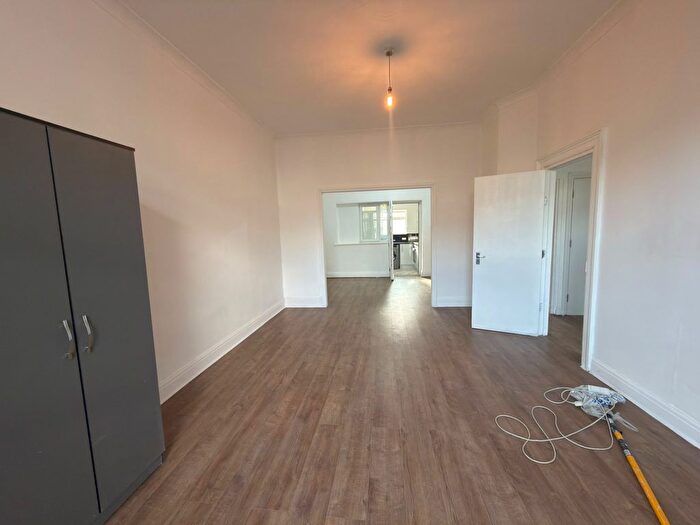 1 Bedroom Flat To Rent In Ilford, IG3