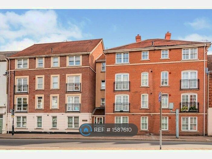 2 Bedroom Flat To Rent In London Street, Reading, RG1