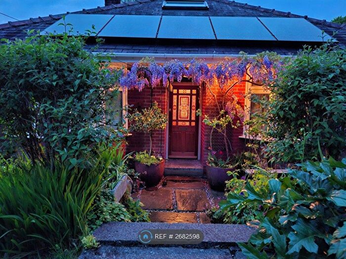 2 Bedroom Flat To Rent In Cnap Llwyd Road, Morriston, SA6