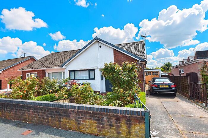 2 Bedroom Semi-Detached Bungalow For Sale In Osborne Road, Wrexham, LL11