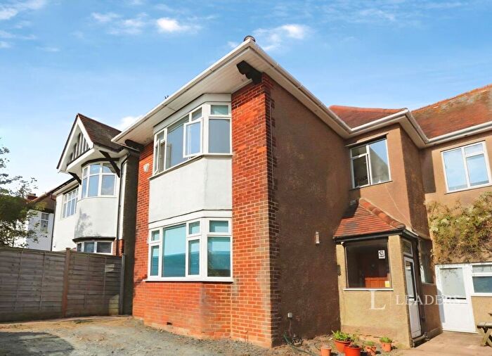 1 Bedroom Semi-Detached House To Rent In Dyke Road, Brighton, BN1