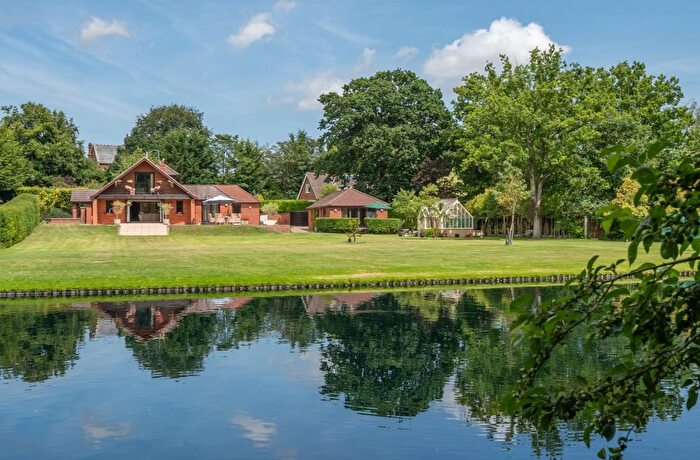 4 Bedroom Detached House For Sale In Long Lane, Strumpshaw, Norwich, NR13