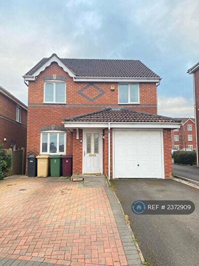 3 Bedroom Detached House To Rent In Pear Tree Drive, Farnworth, Bolton, BL4