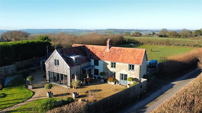 4 Bedroom Country House For Sale In Shave Hill, Buckhorn Weston, Gillingham, Dorset, SP8