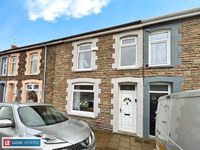 3 Bedroom Terraced House For Sale In Gelligroes Road, Pontllanfraith, Blackwood, NP12