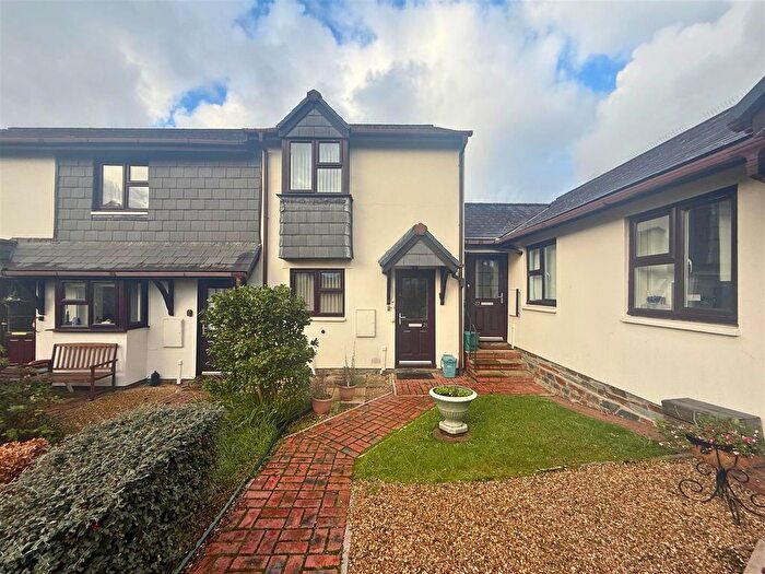 2 Bedroom Terraced House To Rent In Town Farm Court, Braunton, EX33