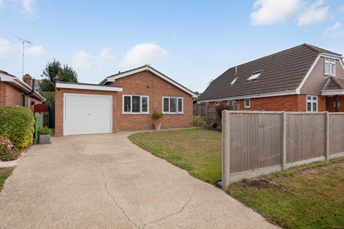 3 Bedroom Detached Bungalow For Sale In Drake Ave, Minster On Sea, ME12