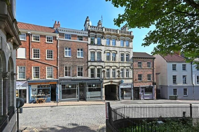 2 Bedroom Flat To Rent In Micklegate, York, YO1