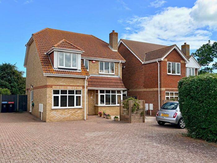 4 Bedroom Detached House For Sale In Fair Street, Broadstairs, CT10