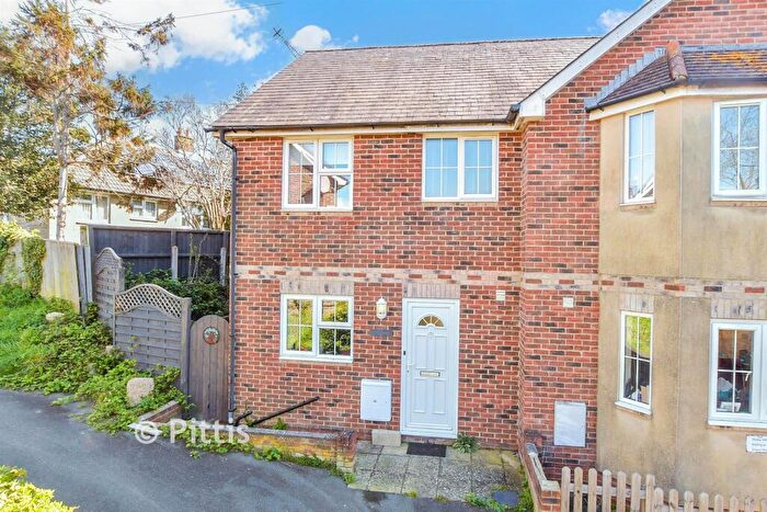 3 Bedroom Semi-Detached House For Sale In Longhalves, Freshwater, Isle Of Wight, PO40