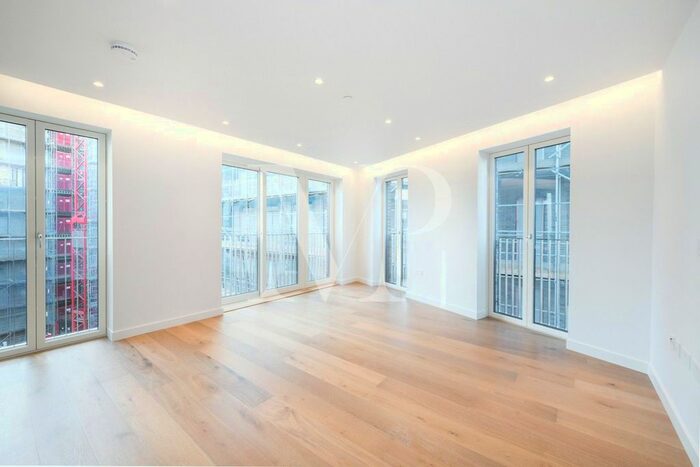 2 Bedroom Flat To Rent In Peterborough House, Jubilee Walk, Greater London, WC1X