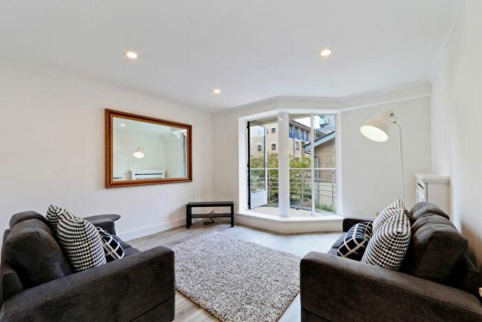 1 Bedroom Apartment To Rent In Hellings Street, Wapping, E1W