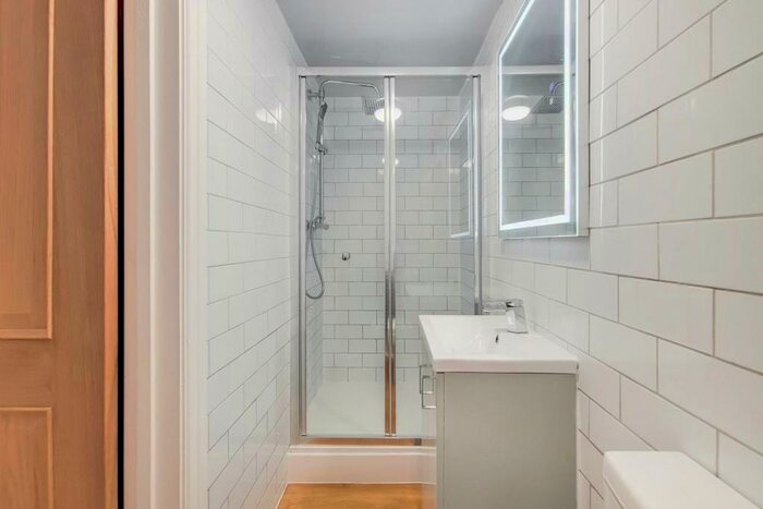 Studio To Rent In Byron Avenue, , Wealdstone, Harrow, HA3