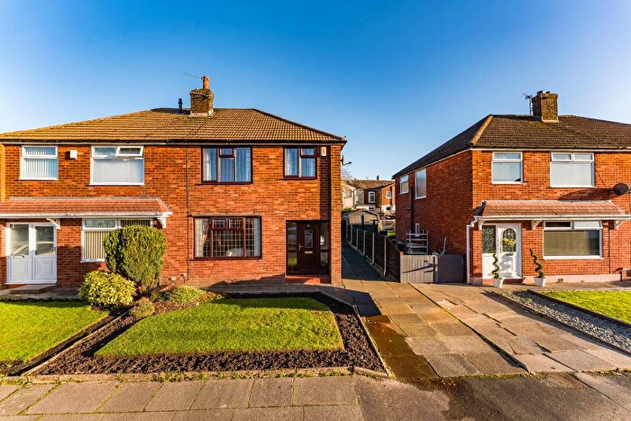 3 Bedroom Semi Detached House For Sale In Queens Avenue, Bromley Cross, Bolton, BL7