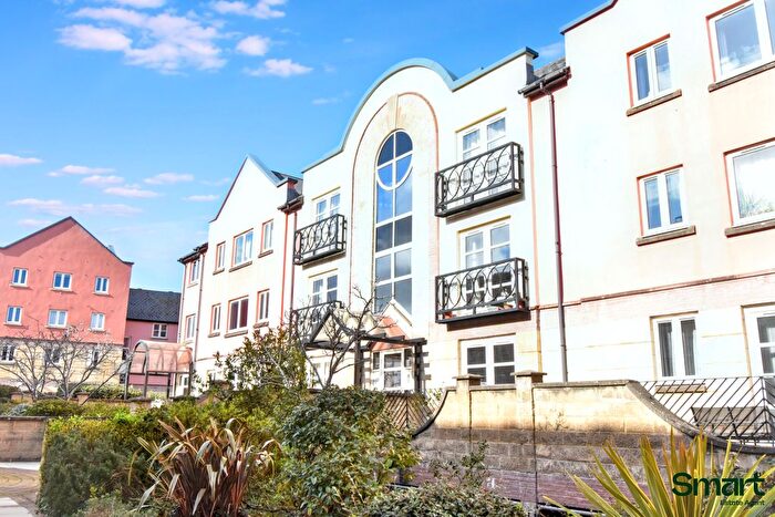 1 Bedroom Flat For Sale In Waterside, Exeter, EX2