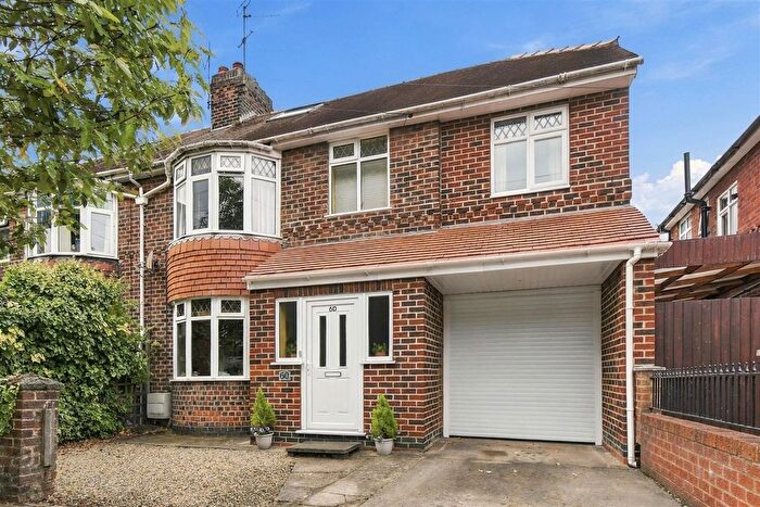 5 Bedroom Semi Detached House For Sale In Beech Avenue, Holgate, YO24