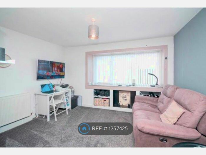 1 Bedroom Flat To Rent In Alma Place, Crieff PH7