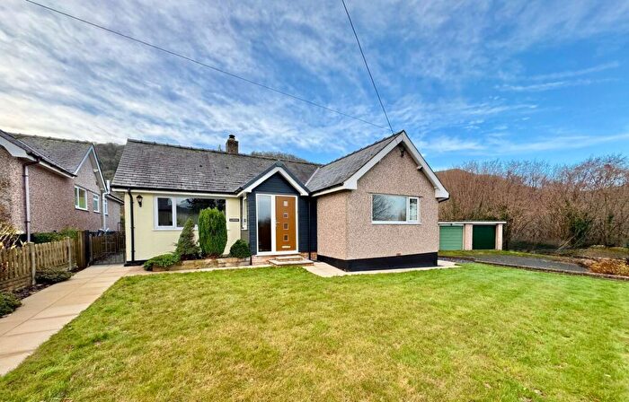 House For Sale In Conwy Road, Tal Y Bont, LL32