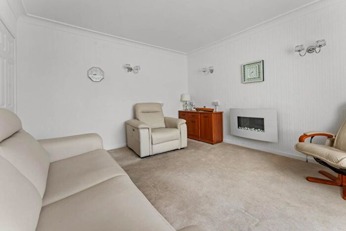 3 Bedroom Bungalow For Sale In Dempsey Drive, Unsworth, BL9