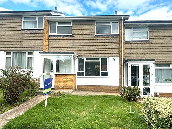3 Bedroom Property To Rent In Barons Way, Polegate, East Sussex, BN26