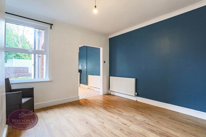 2 Bedroom End Of Terrace House For Sale In Newdigate Street, Kimberley, Nottingham, NG16