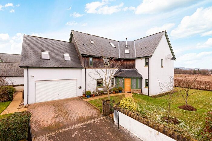 5 Bedroom Detached House For Sale In Kinross, Kinross, KY13
