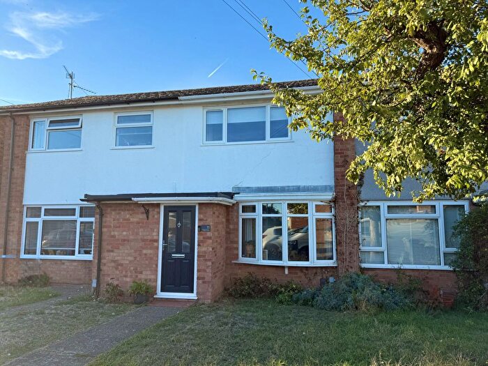 2 Bedroom Terraced House For Sale In Offas Close, Benson, OX10