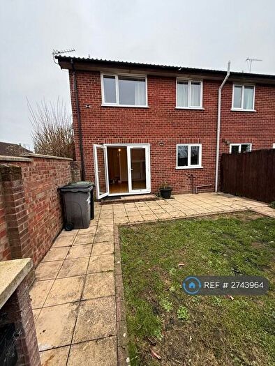 2 Bedroom Semi-Detached House To Rent In Eastern Way, Elmswell, IP30