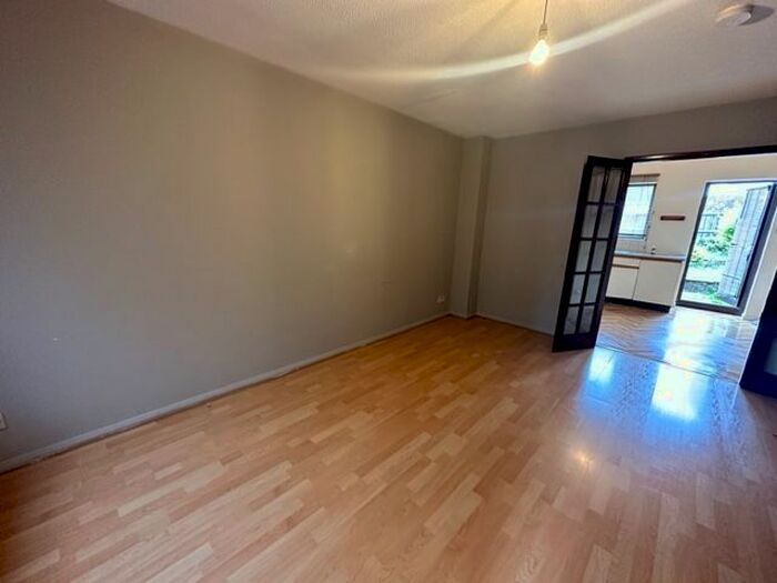 2 Bedroom End Of Terrace House To Rent In Rayners Lane, Harrow, HA2