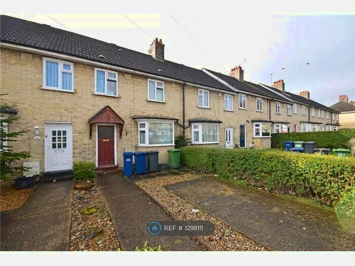 4 Bedroom Terraced House To Rent In Hobart Road, Cambridge CB1