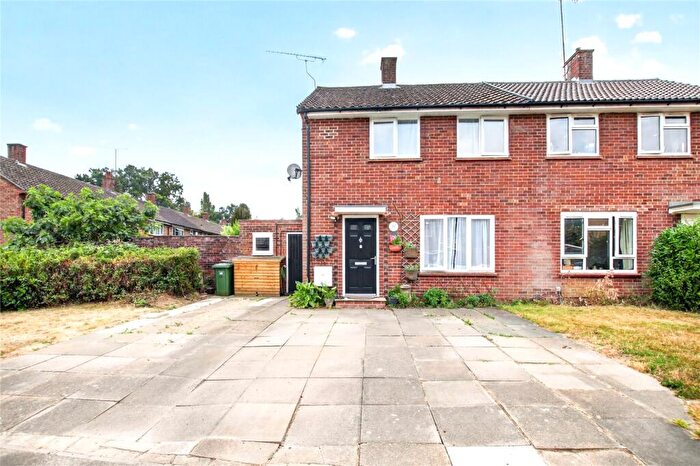 2 Bedroom Semi-Detached House For Sale In Priestwood Avenue, Bracknell, Berkshire, RG42