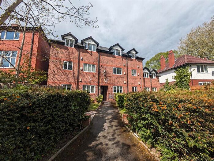 1 Bedroom Apartment To Rent In Birch Court, Brighton Grove, Manchester, M14