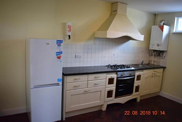 2 Bedroom Flat To Rent In Newport Road, Roath, CF24