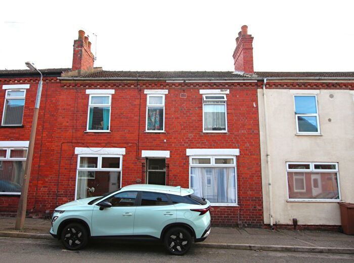 3 Bedroom Terraced House For Sale In Ewart Street, Lincoln, LN5