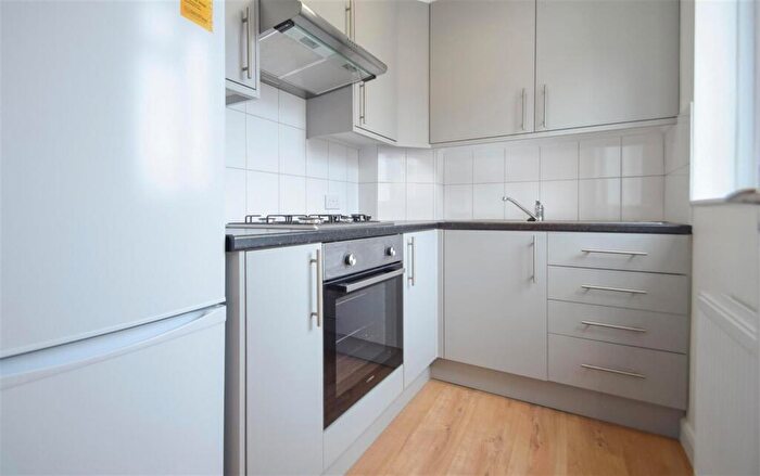 2 Bedroom Flat To Rent In Station Road, Harrow, Middlesex, HA1