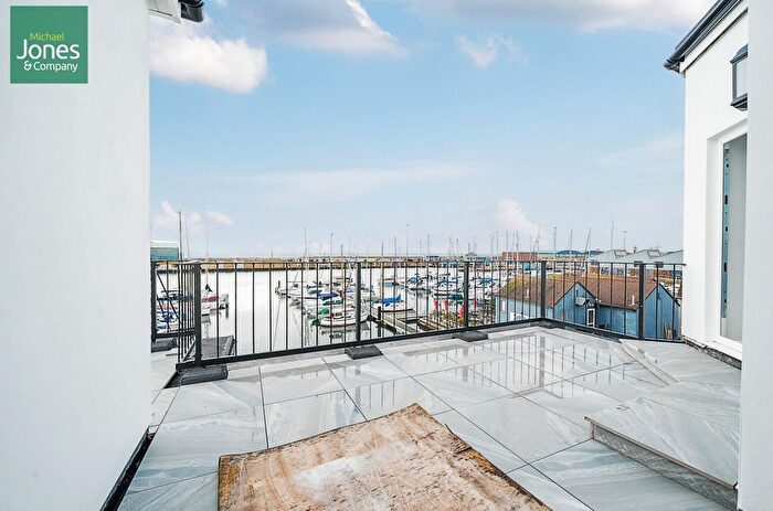 2 Bedroom Flat To Rent In Albion Street, Southwick, Brighton, West Sussex, BN42