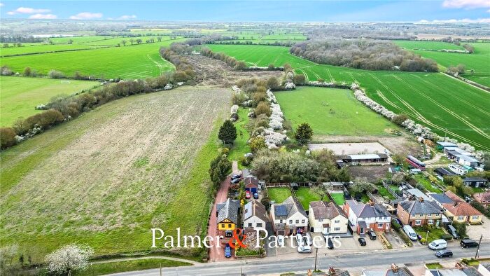 4 Bedroom Detached House For Sale In Rickstones Road, Rivenhall, Witham, Essex, CM8