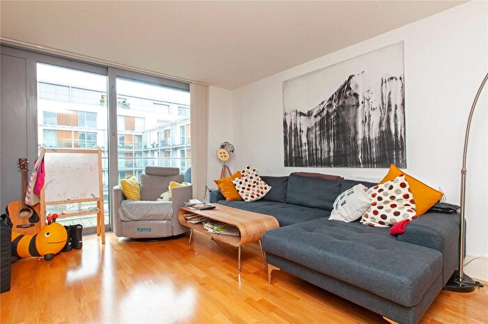 2 Bedroom Flat To Rent In Southstand Apartments, Highbury Stadium Square, N5