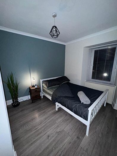 1 Bedroom Flat To Rent In Strathmartine Road, Dundee, DD3