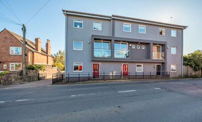3 Bedroom Town House For Sale In Barton Road, Hereford, Herefordshire, HR4