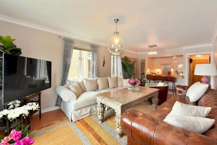 1 Bedroom Flat To Rent In Milton Court, Ranelagh Gardens, SW6