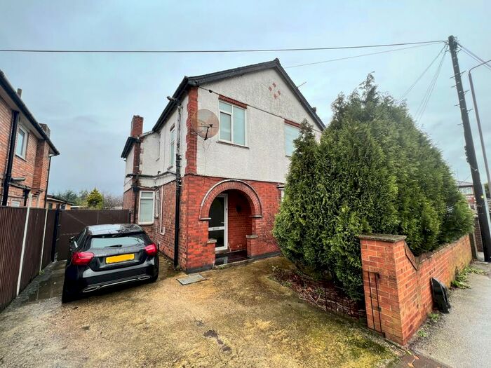 3 Bedroom Detached House To Rent In Plains Road, NG3