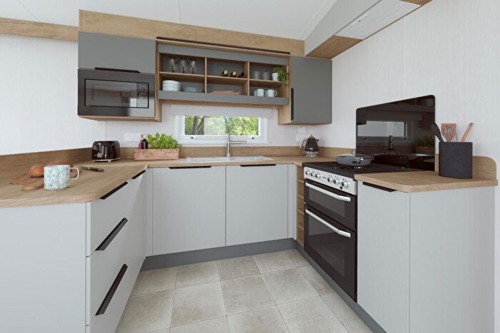 2 Bedroom Caravan For Sale In Caton, Lancaster, LA2