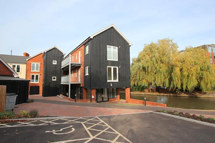 1 Bedroom Flat To Rent In Bluebell Court, Linslade, LU7