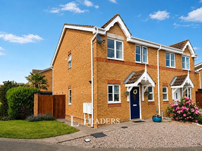 2 Bedroom Semi-Detached House For Sale In Moors Close, Deanshanger, Milton Keynes, MK19