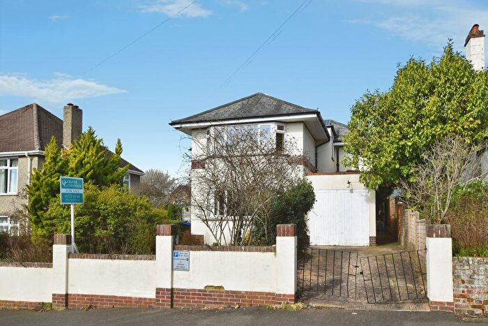 4 Bedroom Detached House For Sale In Ridgeway Road, Salisbury ***No Onward Chain***, SP1